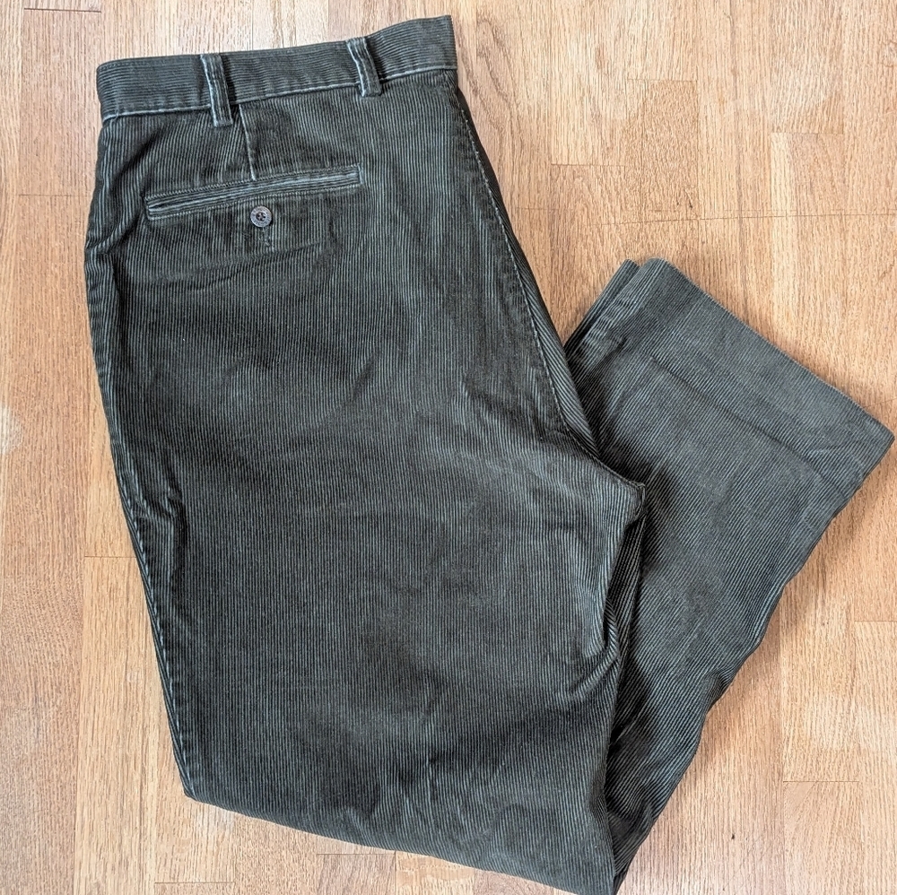 🌿 Rugged Gentleman Vibes – Orvis Olive Green Corduroy Pants Size 40 🦌 Outdoors